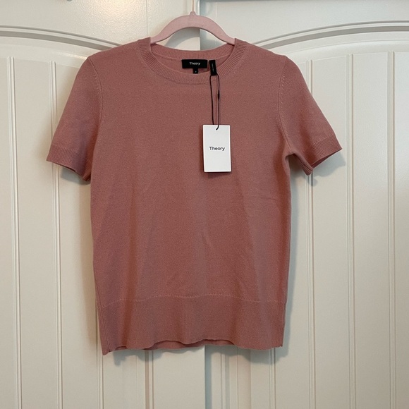 Theory Tops - NWT Theory Tolleree 100% cashmere short sleeve top size small petite